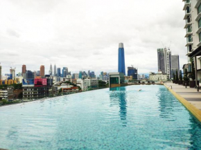 One Residences, 4 pax, 5 mins to MyTOWN